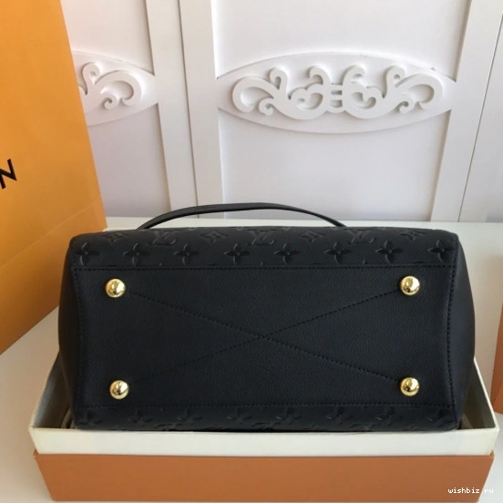 WIS MONTAIGNE MM LOUIS VUITTON 0301